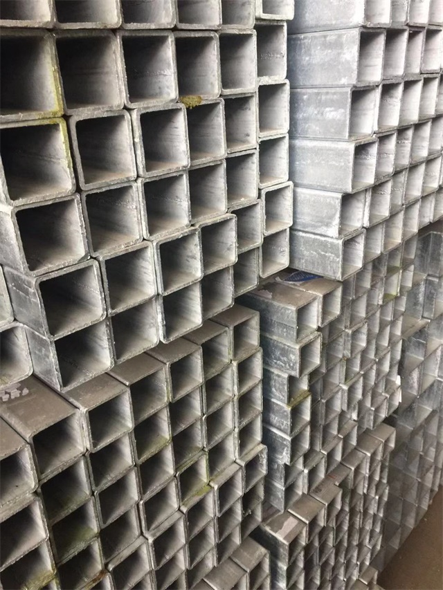 低合金 Q355B 四川四川四川镀锌无缝方管 工程专用无缝四川四川四川镀锌方管